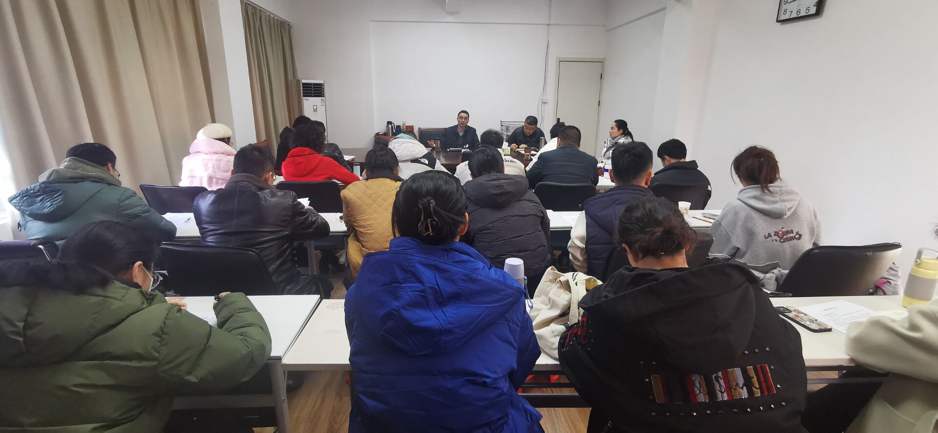 无码人妻精品一区二区三区蜜臀