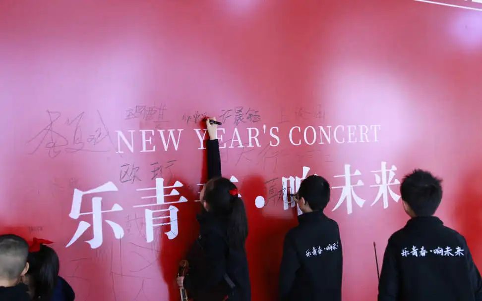 无码人妻精品一区二区三区蜜臀