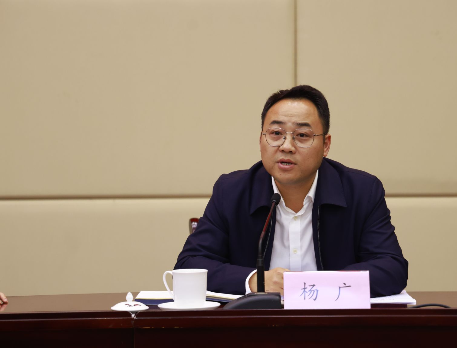 无码人妻精品一区二区三区蜜臀