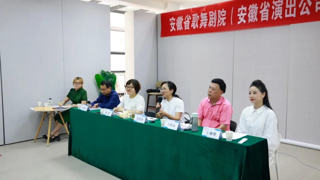 无码人妻精品一区二区三区蜜臀