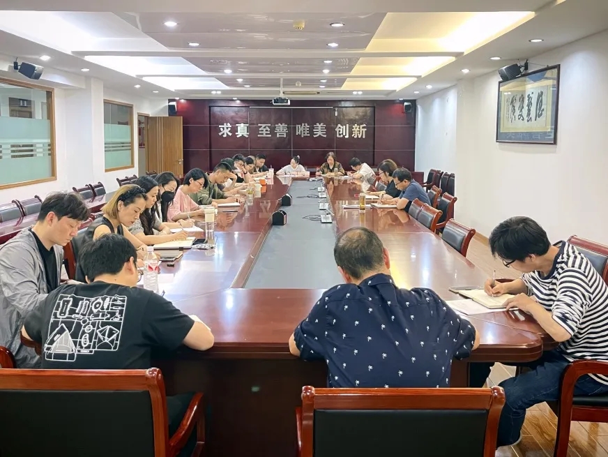 无码人妻精品一区二区三区蜜臀