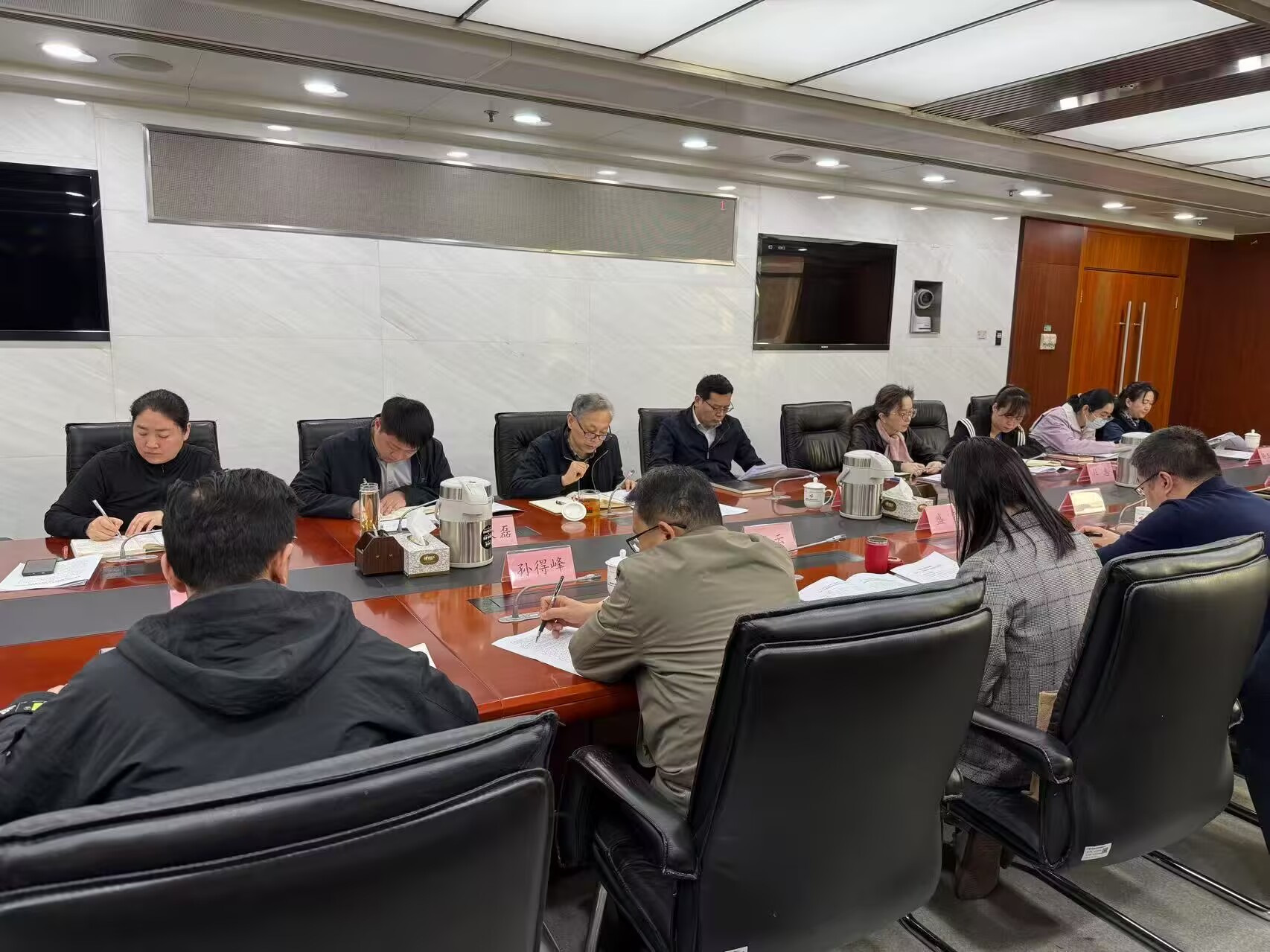 无码人妻精品一区二区三区蜜臀