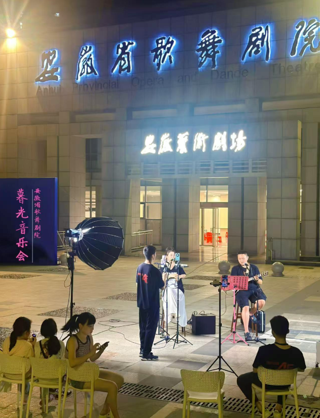 无码人妻精品一区二区三区蜜臀
